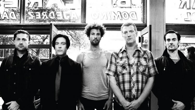 Queens Of The Stone Age estrenará disco en este 2017 Queens of the Stone Age 2016. Foto tomada de Stereogum.