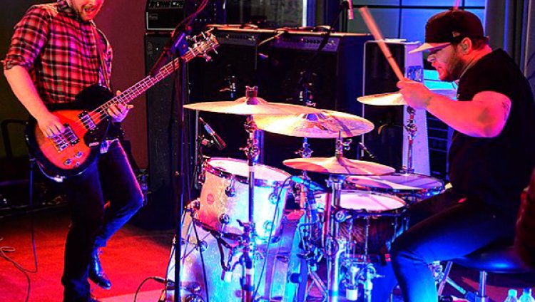 Royal Blood versiona "Roxanne" de The Police Royal Blood versiona "Roxanne" de The Police