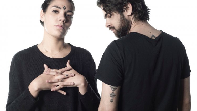 El nuevo video de Ságan es "Bidimensional" María Mónica Gutiérrez y Felipe Ortega Blanco son Ságan. Foto: Esteban Vergara.