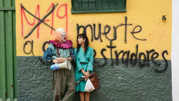 'Siempreviva': una película para mirarnos al espejo 'Siempreviva': una película para mirarnos al espejo