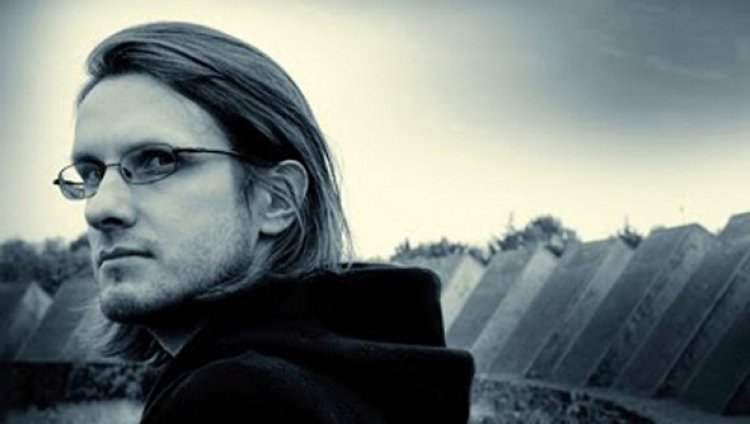 Una cita con el Hand Cannot Erase Una cita con el Hand Cannot Erase
