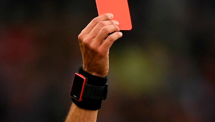 ¡No más simuladores en el fútbol! ¡No más simuladores en el fútbol!