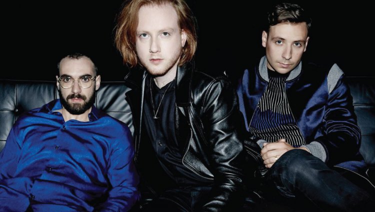 Two Door Cinema Club estrena video Two Door Cinema Club, banda formada en 2007.