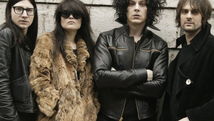 The Dead Weather estrena video The Dead Weather son Alison Mosshart, Dean Fertita, Jack Lawrence y Jack White, y están juntos desde 2009.
