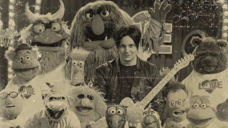 Jack White ayudará a la Rana René en los Muppets El 22 de septiembre de 2015 se emitió el primer capítulo de la renovada serie Los Muppets.