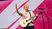 Ed Sheeran revela por qué no tiene celular y la historia detrás de 'Old Phone'  