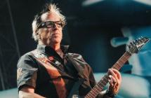 Noodles de The Offspring se aleja temporalmente de los escenarios 