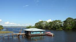 Puerto Nariño. Foto: Wikimedia Commons