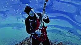 Captura de pantalla del video de “The Elephants of Mars” de Joe Satriani