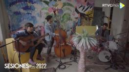 La Muchacha en Sesiones RTVC.