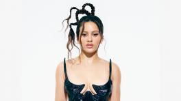 Escucha “Aislamiento”, lo nuevo de Rosalía