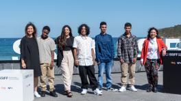 Los actores, la directora Laura Mora y las productora Mirlanda Torres y Cristina Gallego.