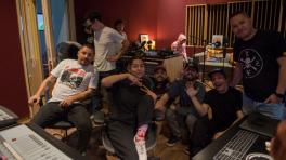 La Muchacha y Los Suziox.