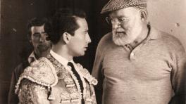 Pepe Cáceres y Ernest Hemingway. Cortesía de prensa. 