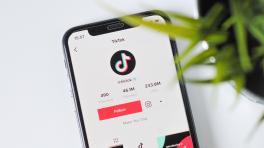 ¿Cómo citar y referenciar un TikTok? | Unplash