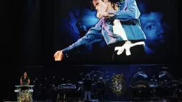 Una ceremonia en memoria del fallecido canatante estadounidense Michael Jackson organizada en Los Ángeles el 7 de julio de 2009 © Gabriel Bouys / Pool/AFP/Archivos