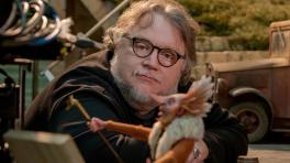 Guillermo del Toro no le teme a la IA, pero sí a la “estupidez natural”