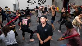 Con auge de la IA, dobles de Hollywood ven un peligro real para sus empleos | Foto de AFP