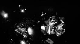 La Lira Libertaria: sonidos típicos y fusiones llegan a Colombia en noviembre