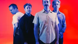 Future Island comparte su nuevo sencillo Say Goodbye 