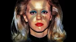 Tráiler de 'MaXXXine', película de Ti West con Mia Goth como protagonista | Foto de Filmaffinity