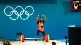 Jeison López consigue medalla de plata para Colombia | Foto por el Comité Olímpico Colombiano