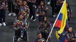 Colombianos en la inauguración de los Juegos Paralímpicos 2024 | Foto del Mindeporte