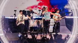 Coldplay reedita su discografía en vinilos hechos con botellas recicladas