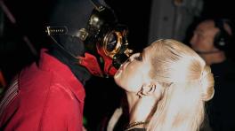 Sid Wilson pidió matrimonio a Kelly Osbourne en ‘Back To The Beginning’