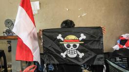 Por qué están usando la bandera de ‘One Piece’ en Indonesia | Foto de AFP