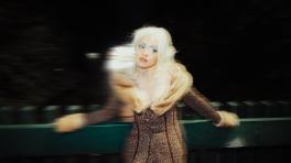 Mon Laferte hace una oda al ser mujer en ‘Femme Fatale’, su nuevo álbum 