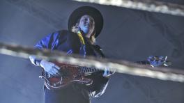 Win Butler - Arcade Fire. Todas las fotos de Andrés Alvarado (cortesía de Páramo Presenta).