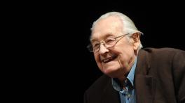 Andrzej Wajda. Foto tomada de: elestimulo.com