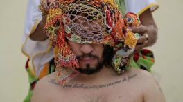 The Stranger in the House (2016) de Carlos Juliano Barros y Caio Cavechini