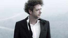 Gustavo Cerati. Foto tomada de Billboard Argentina.