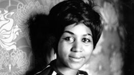 A los 76 años de edad, la cantante norteamericana falleció rodeada por familiares en su casa en Detroit, Michigan, como consecuencia de un cáncer de páncreas que la agobiaba desde el año 2010. Foto de NME