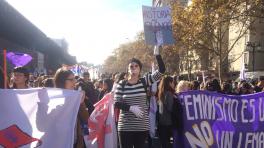¿Qué es el escrache y cómo busca derrotar la violencia de género? - Foto de Carlos Punto Pizarro tomado en Pexels