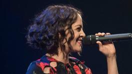 Natalia Lafourcade estrena 'Danza de gardenias', el primer sencillo del Vol. 2 de Musas | Radiónica