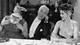 A King in NY- Roy Export SAS