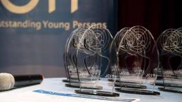 La convocatoria de los premios TOYP para jóvenes líderes en Colombia ya está abierta