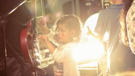 Niños de Medellín: juguemos a la radio | Radiónica