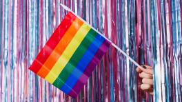 Cinco himnos para celebrar el Mes del Orgullo