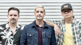 Los Amigos Invisibles banda venezolana formada en 1991. 