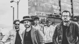 ¡Regresa Revólver Plateado!