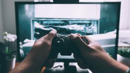 ¿Cuál es su consola de videojuegos favorita? foto de Glenn Carstens-Peters en Unsplash.