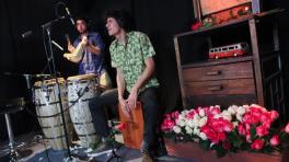 Frankie Ha Muerto y Monsieur Periné en Acústicos Radiónica