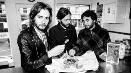 "Carnival" de The Family Rain