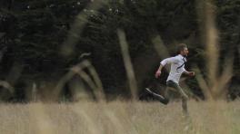 *Danicattack* lanza su primer EP para volar lejos y lento