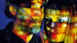 Dale 'Play' a la canción de la semana en Tardes Radiónica