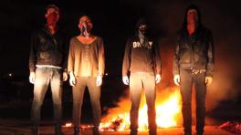 El árbol quemado de la última Navidad